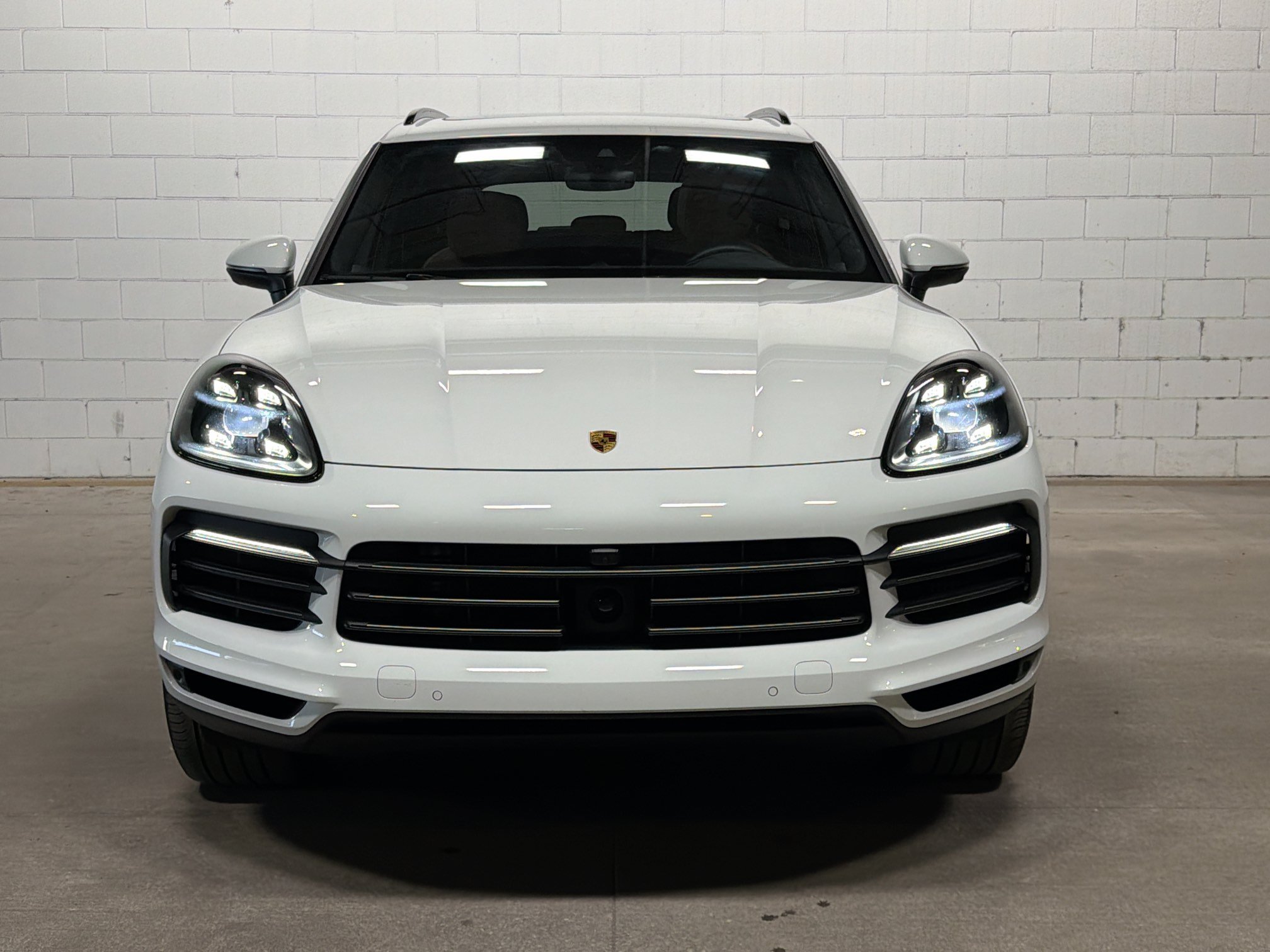 Certified 2023 Porsche Cayenne Platinum Edition AWD/4WD image 9