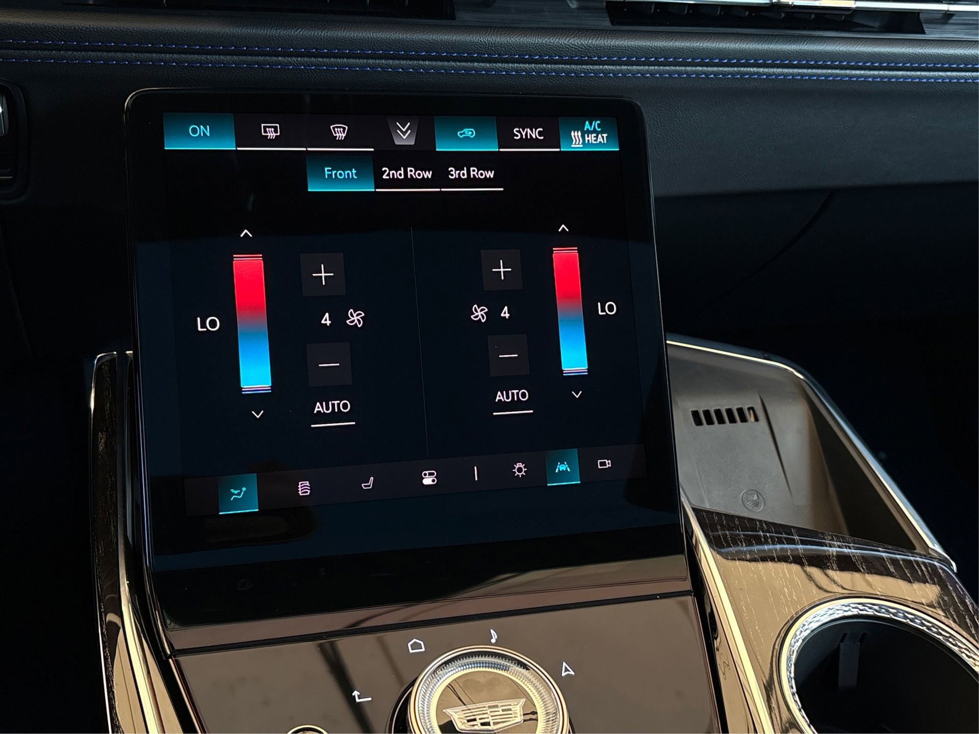New 2026 Cadillac Escalade IQ Sport 1 w/ LPO, ONYX Package AWD/4WD image 24