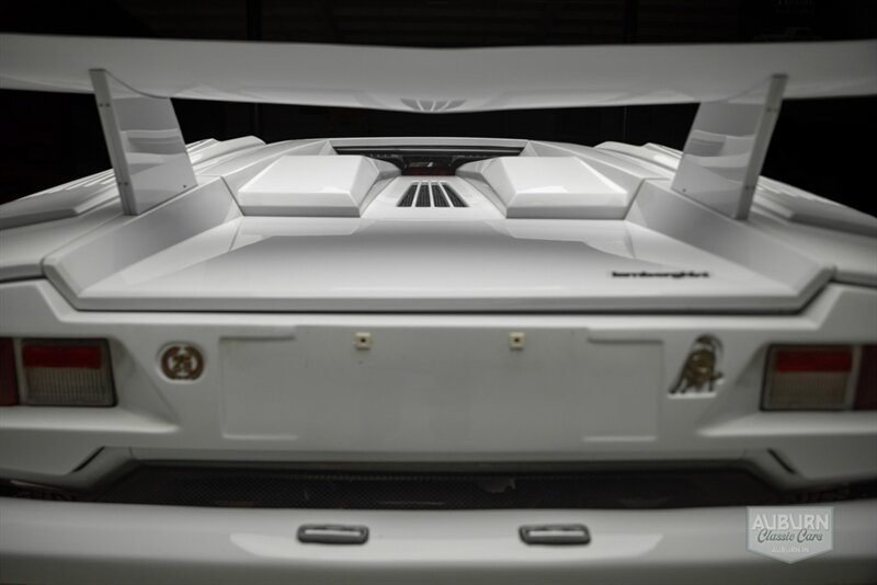 Used 1989 Lamborghini Countach Coupe RWD image 42