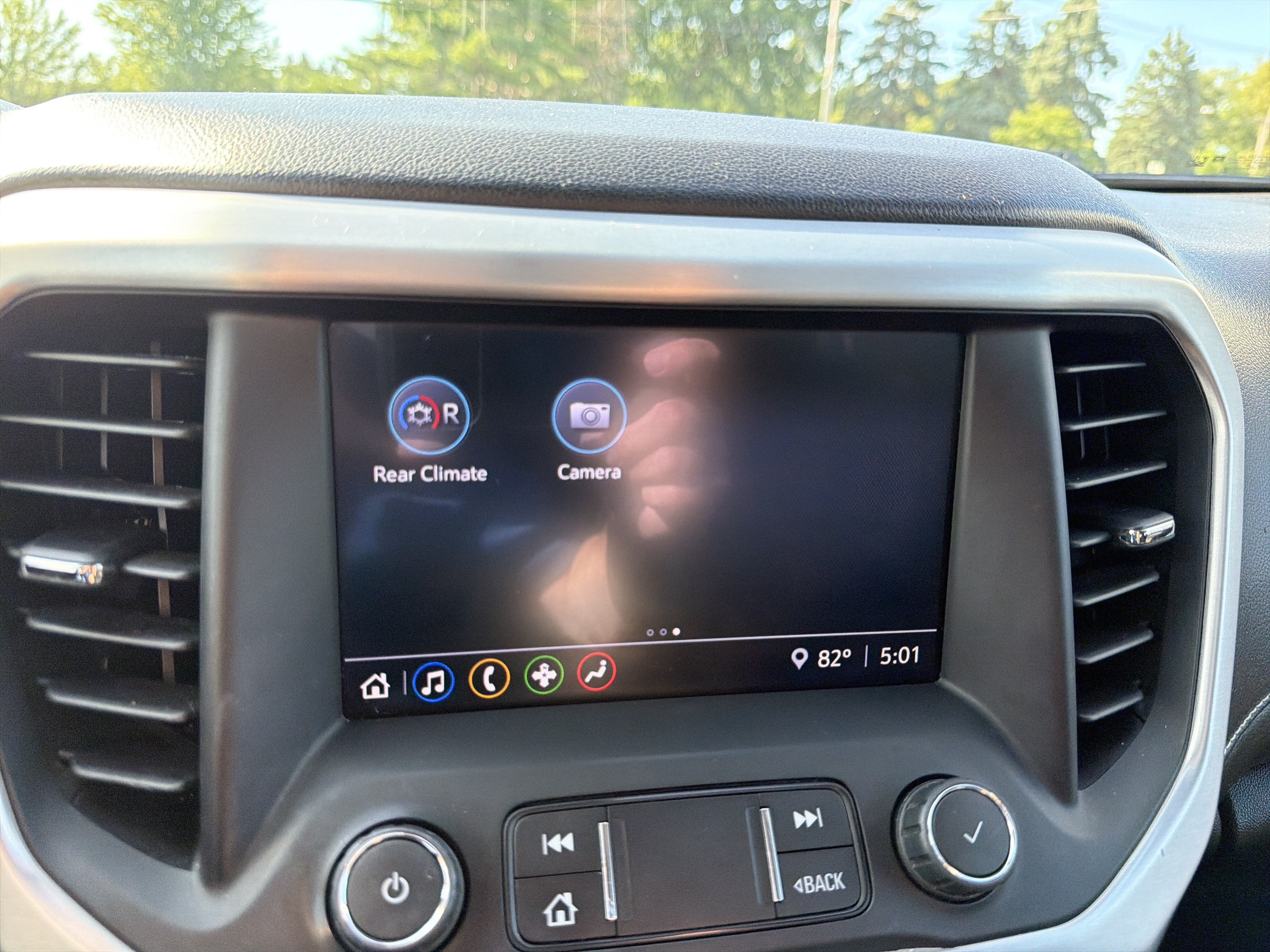 Used 2021 GMC Acadia SLE w/ Driver Convenience Package AWD/4WD image 22