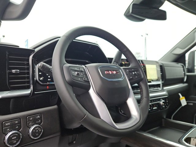 New 2026 GMC Sierra 2500 SLT w/ SLT Convenience Package image 32