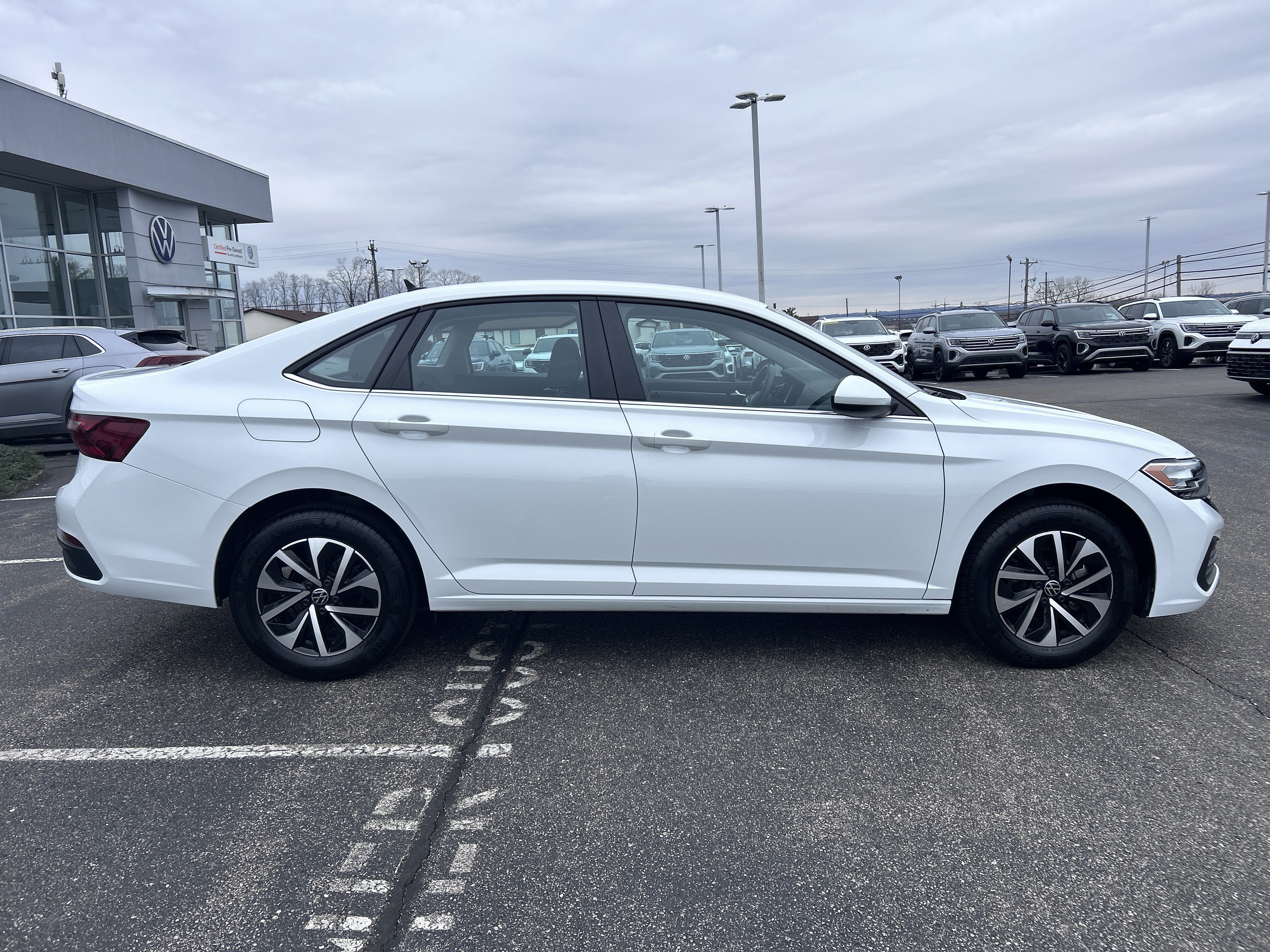 Certified 2024 Volkswagen Jetta S image 8