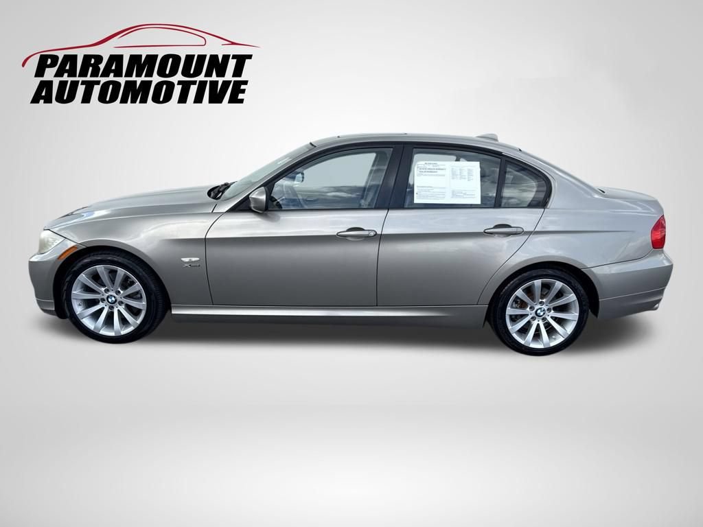 Used 2011 BMW 328i xDrive Sedan AWD/4WD image 4