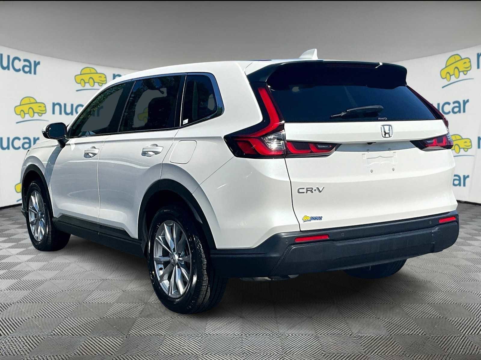 Used 2023 Honda CR-V EX-L image 4