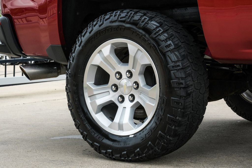 Used 2018 Chevrolet Silverado 1500 LT w/ All Star Edition AWD/4WD image 54