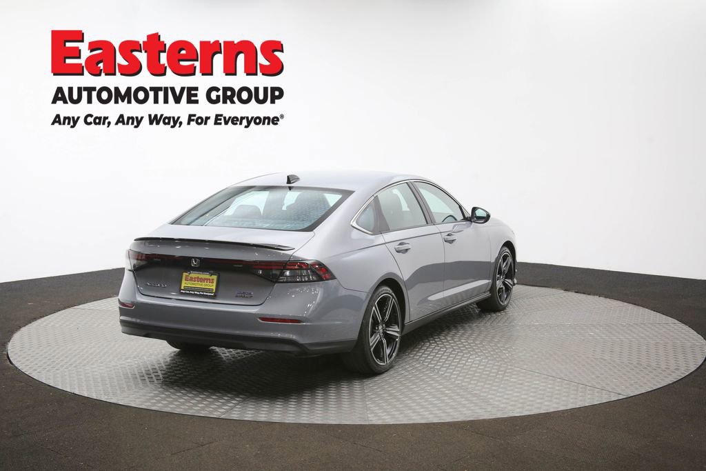Used 2025 Honda Accord Sport image 37