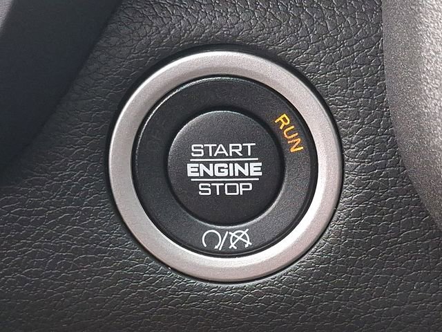 Used 2024 RAM 2500 Tradesman w/ Chrome Appearance Group image 22