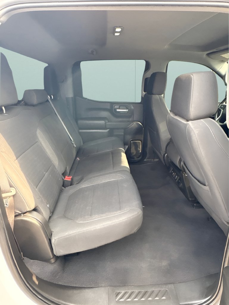 Used 2021 Chevrolet Silverado 1500 LT AWD/4WD image 18
