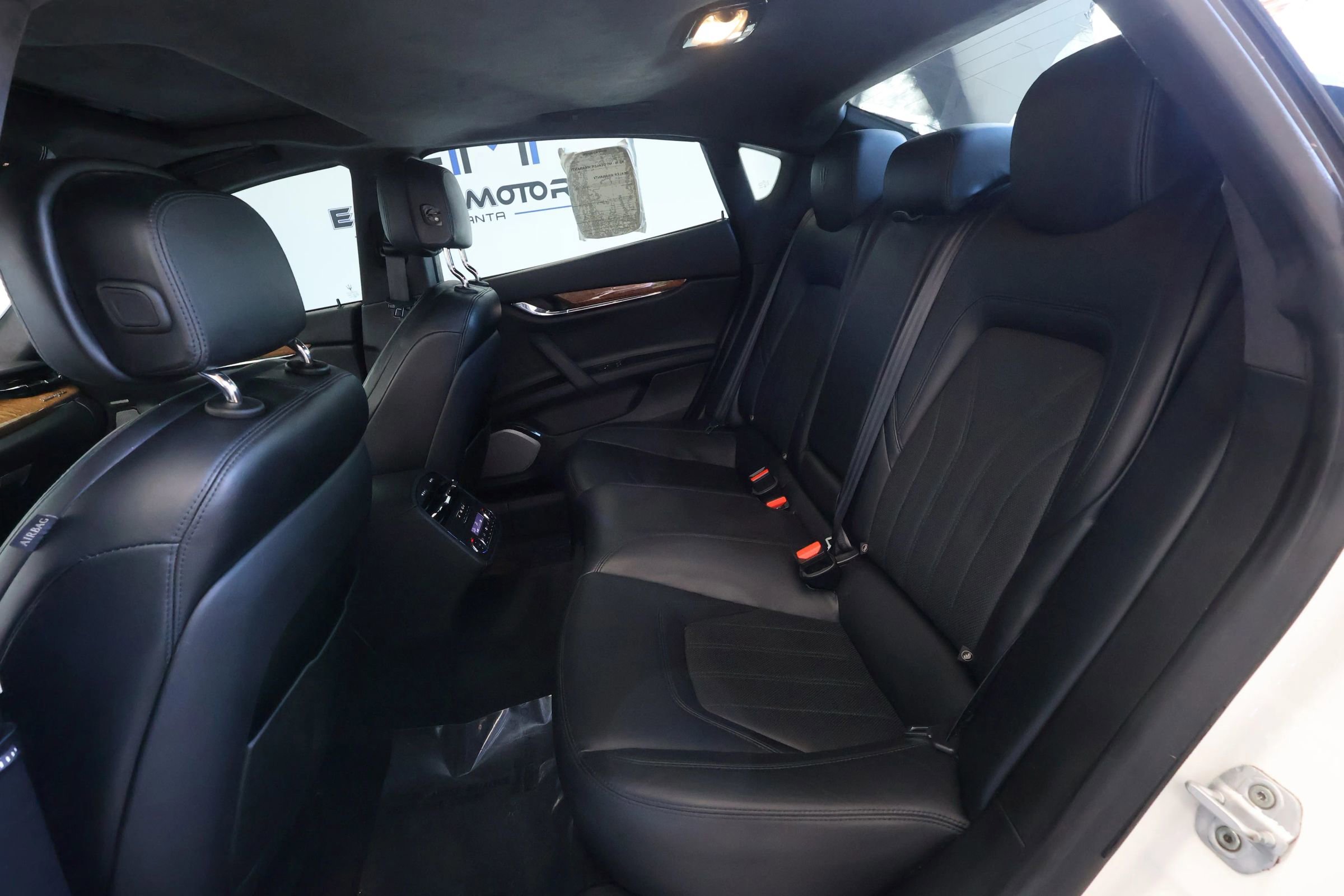 Used 2014 Maserati Quattroporte GTS RWD image 38