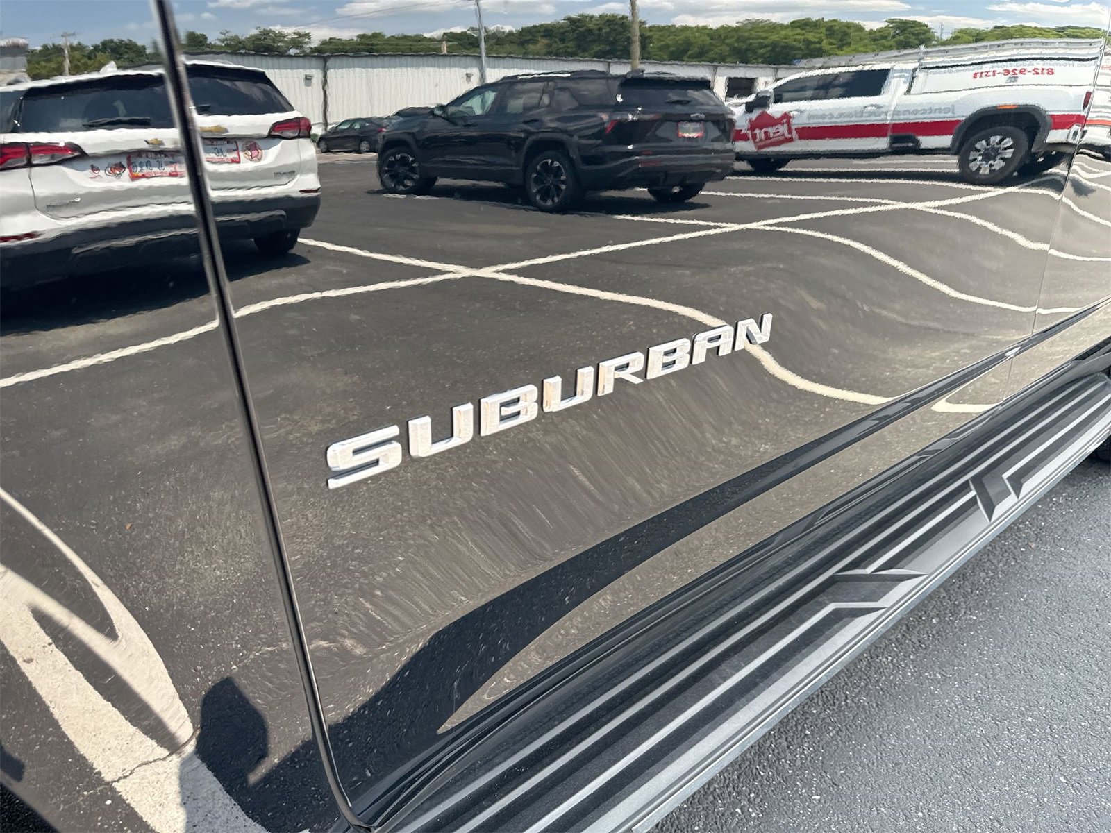 New 2025 Chevrolet Suburban Premier w/ Sun And Tow Package image 29
