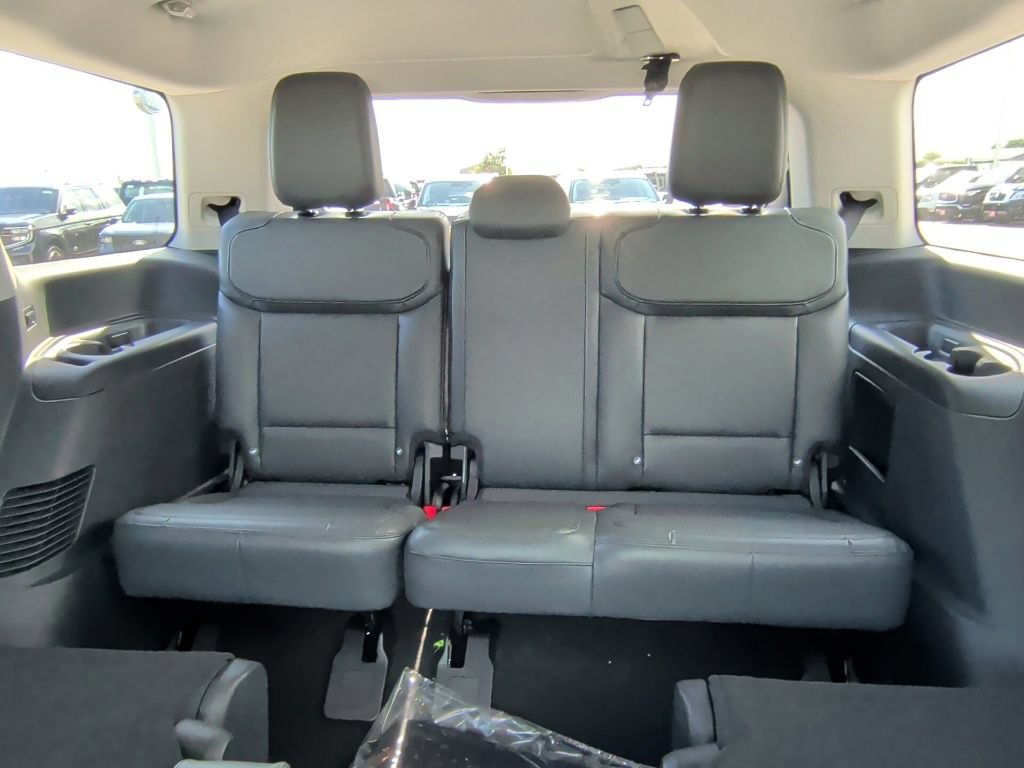New 2026 Ford Expedition Active RWD image 40