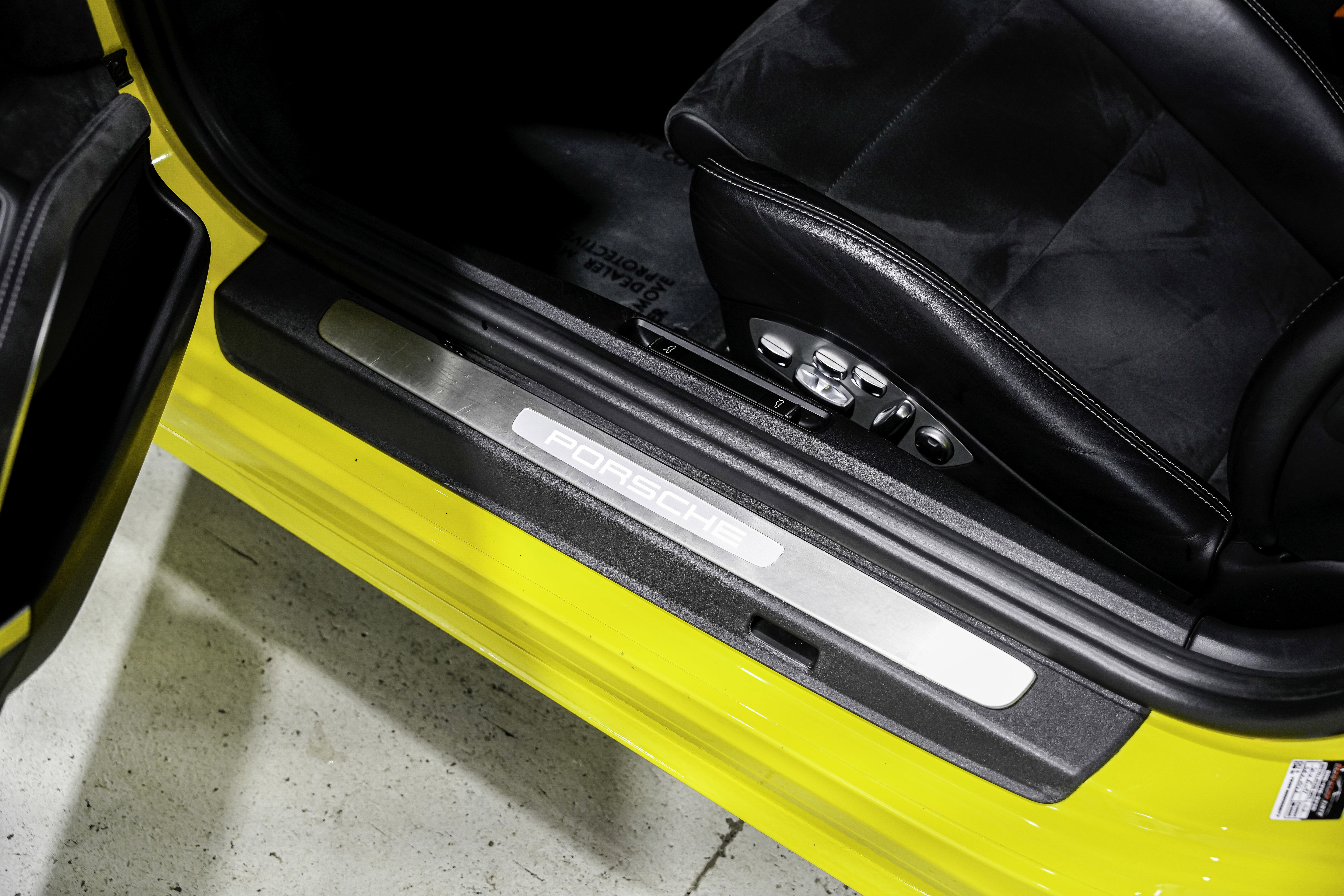 Used 2015 Porsche 911 GT3 image 23