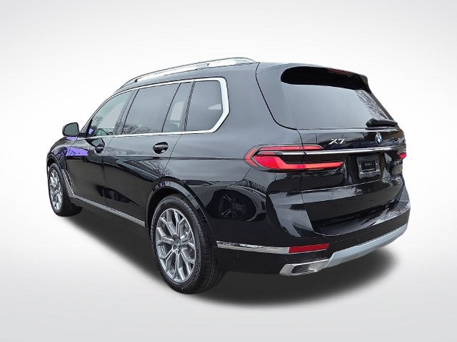 Certified 2026 BMW X7 xDrive40i AWD/4WD image 4
