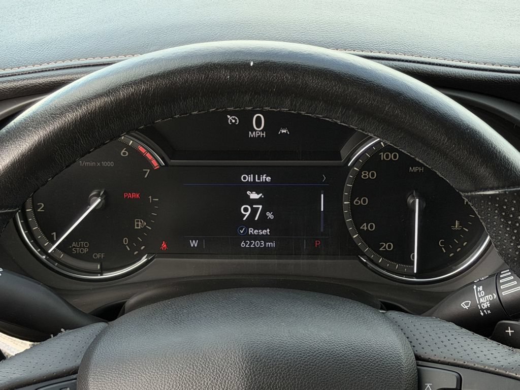 Used 2020 Cadillac XT4 Sport w/ Cold Weather Package FWD image 16