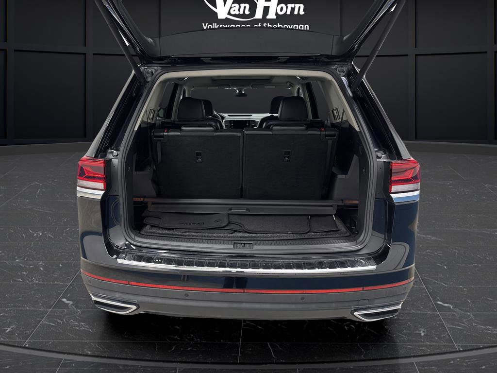 Used 2022 Volkswagen Atlas SE w/ Panoramic Sunroof Package image 14