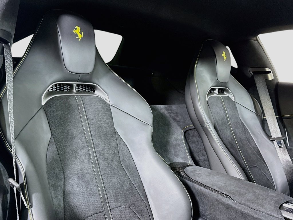 Certified 2026 Ferrari 12Cilindri RWD image 18