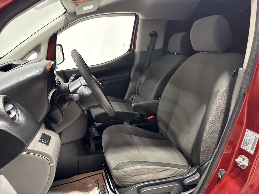 Used 2015 Nissan NV200 S w/ Cruise Control Package FWD image 19