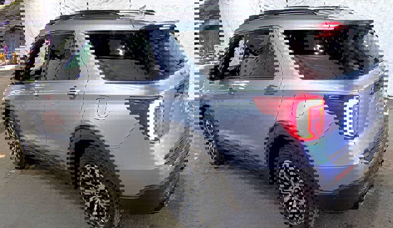 Used 2020 Ford Explorer ST w/ Premium Technology Package image 6