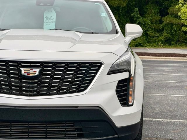 Certified 2022 Cadillac XT4 Luxury w/ Cold Weather Package FWD image 13