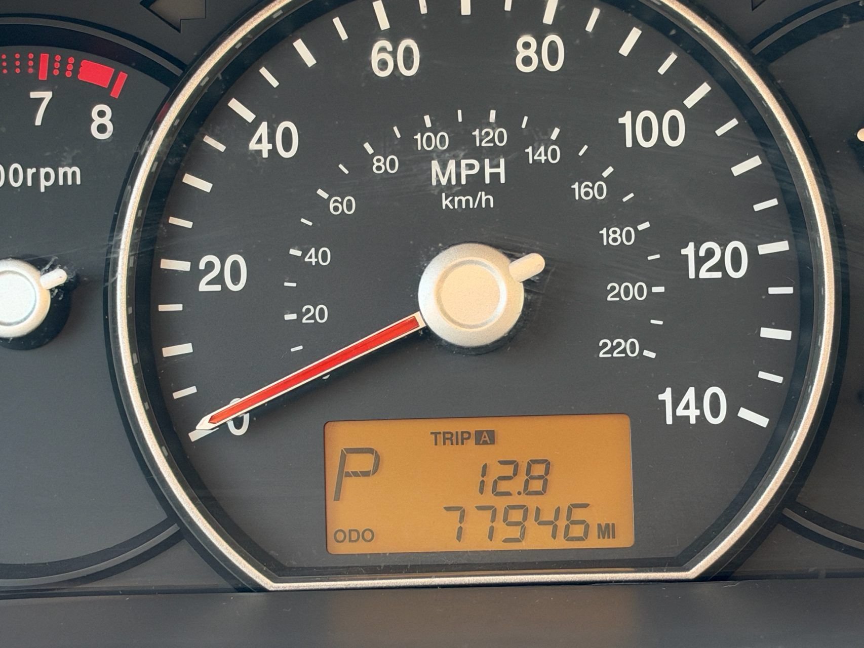 Used 2008 Kia Rondo LX FWD image 8