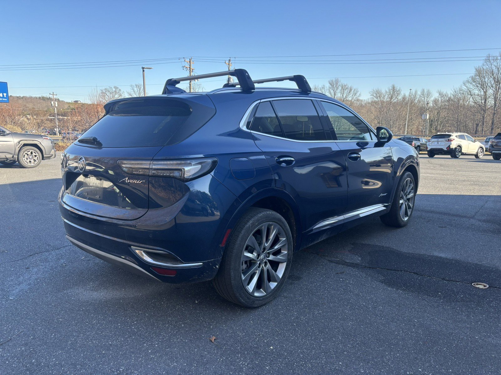 Used 2022 Buick Envision Avenir w/ Safety Package image 6