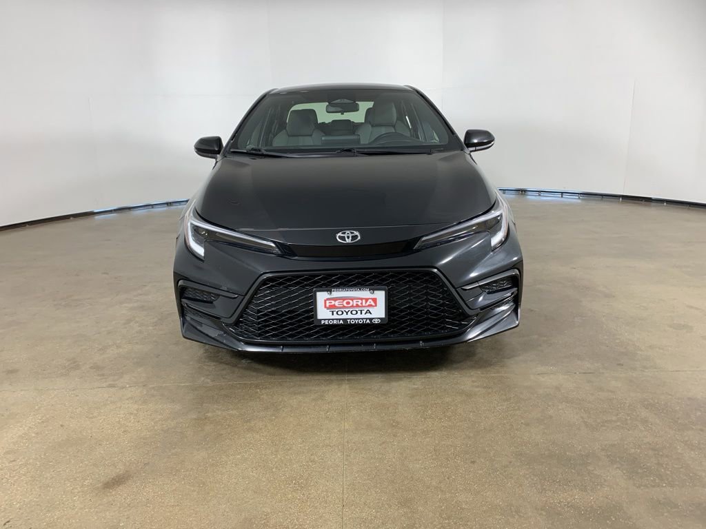 Used 2024 Toyota Corolla SE image 3
