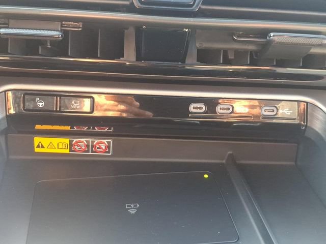 Used 2025 Lexus TX 500h AWD w/ Technology Package image 11