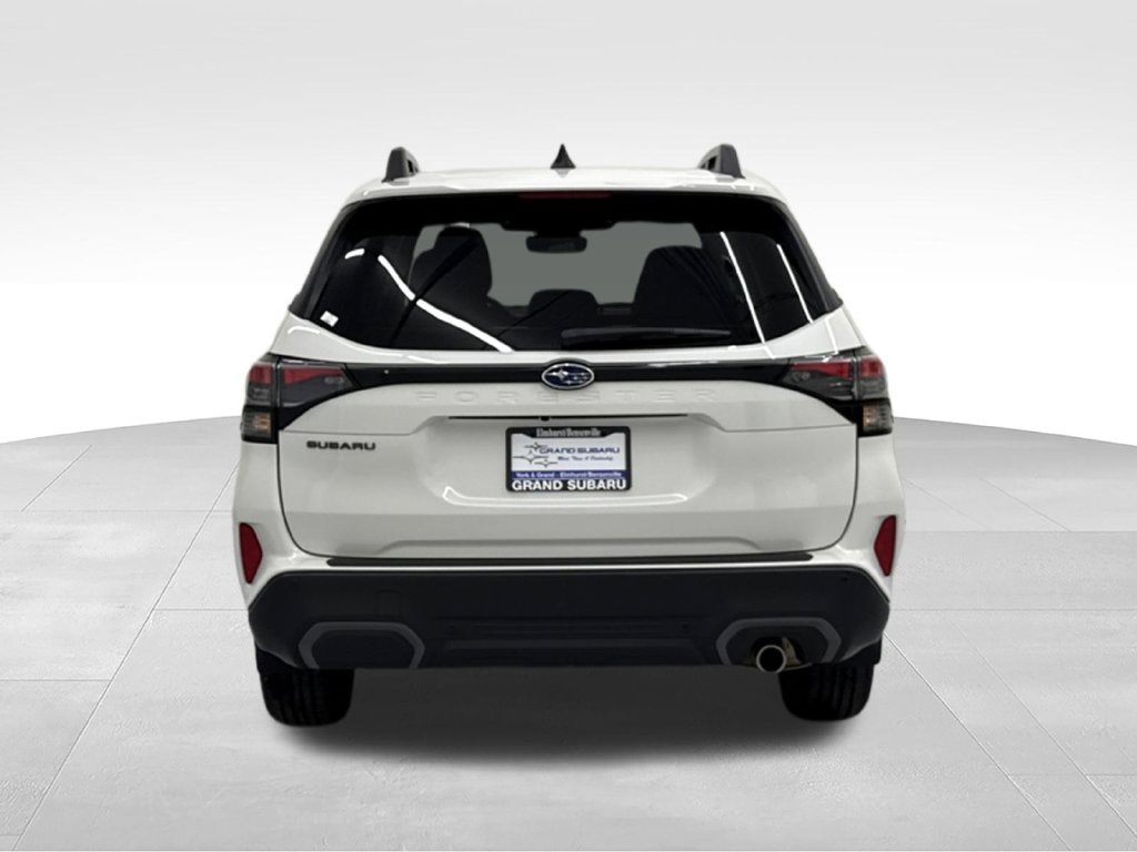 Used 2026 Subaru Forester Limited AWD/4WD image 5