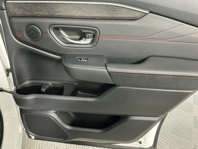 Used 2026 Honda Pilot Black Edition image 11