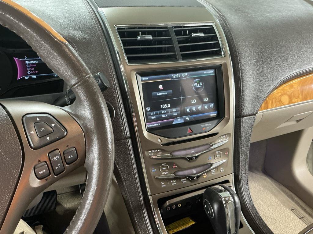 Used 2012 Lincoln MKX AWD image 7