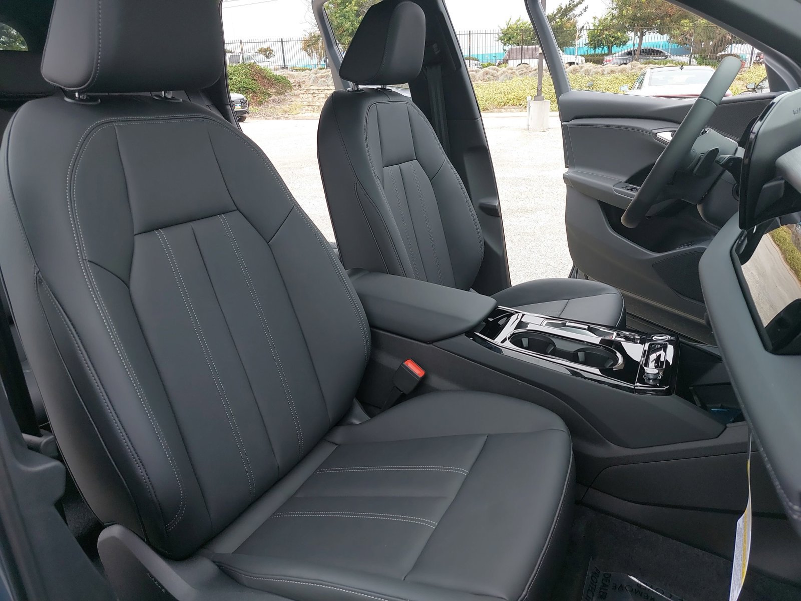 New 2027 Audi Q6 e-tron Premium AWD/4WD image 10