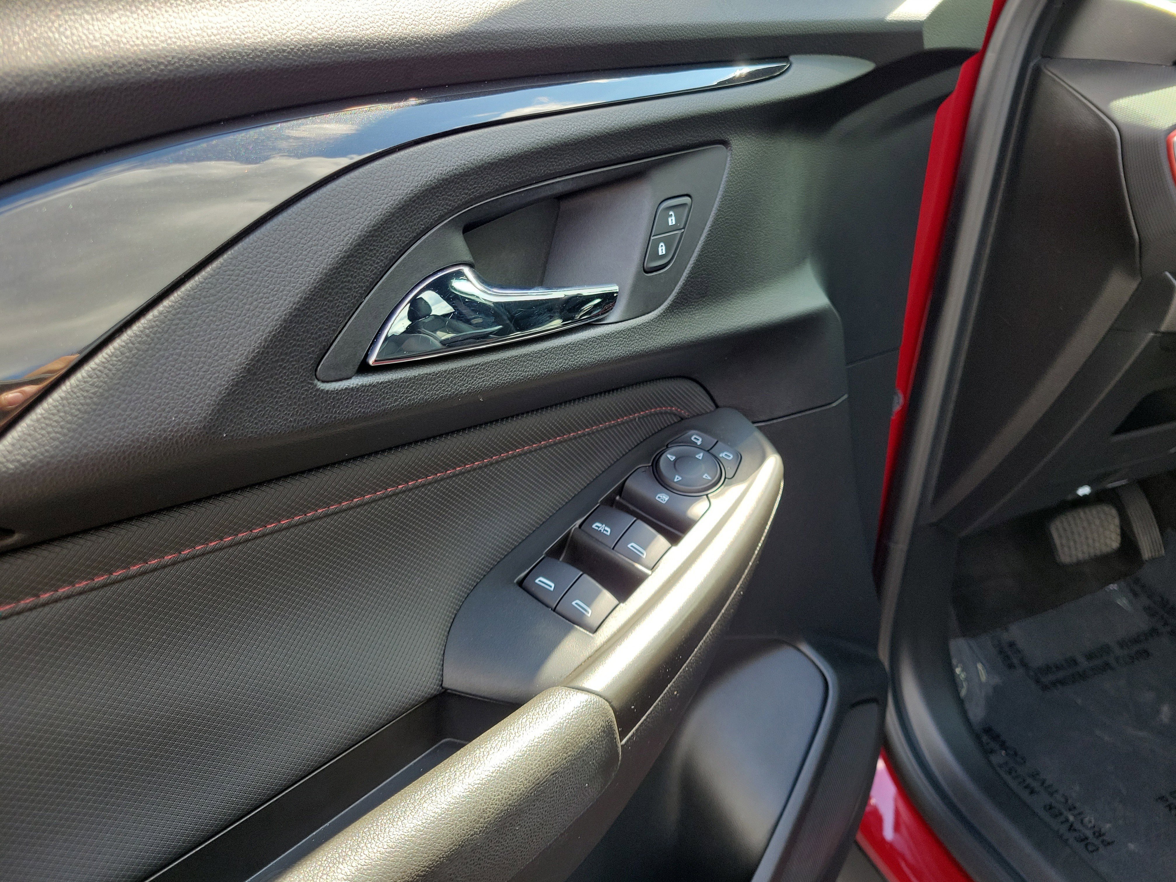 Used 2021 Chevrolet TrailBlazer RS w/ Convenience Package image 18