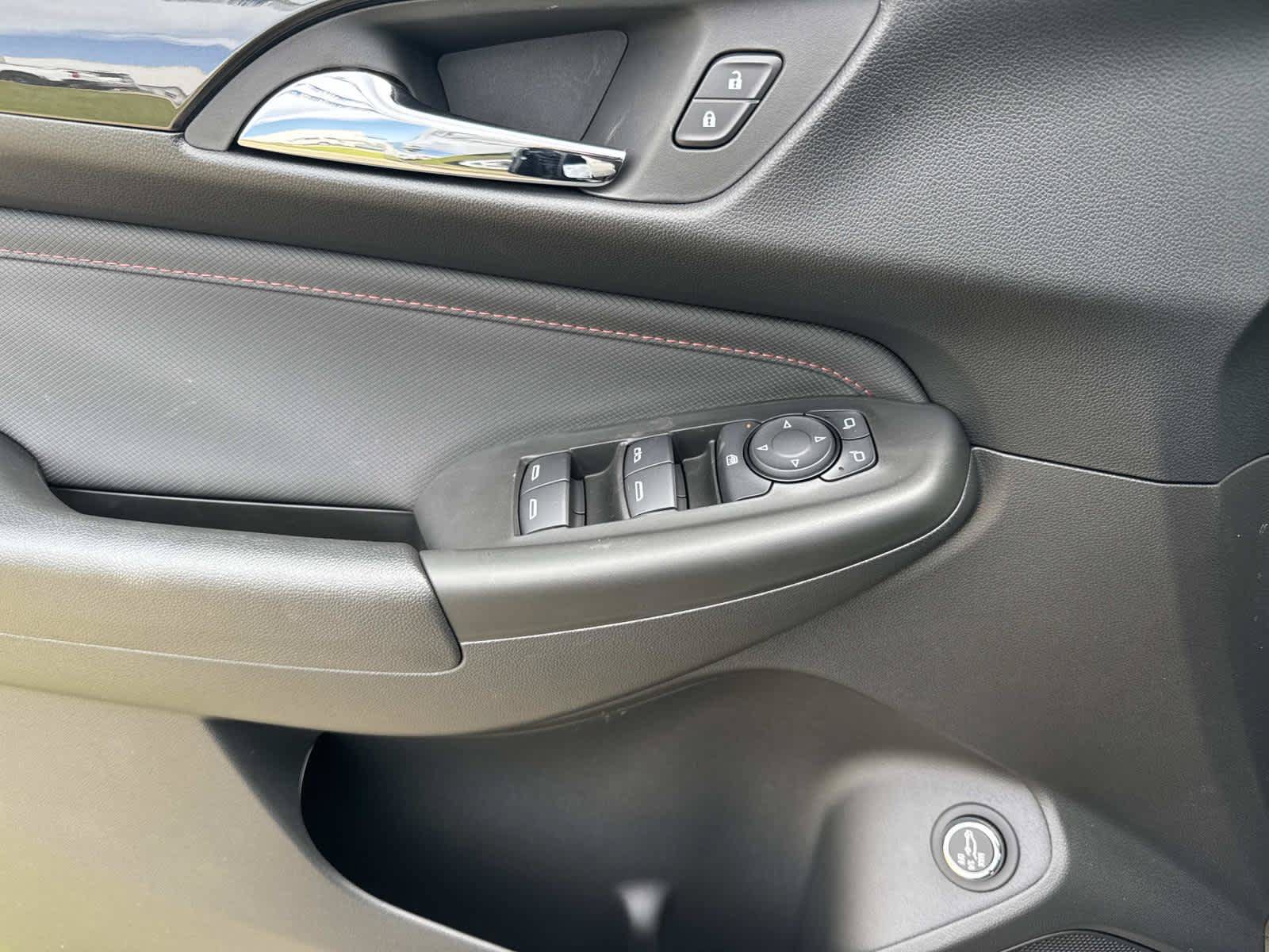 New 2026 Chevrolet TrailBlazer RS w/ Convenience Package FWD image 13