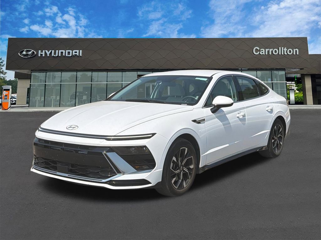 Used 2025 Hyundai Sonata SEL FWD image 1