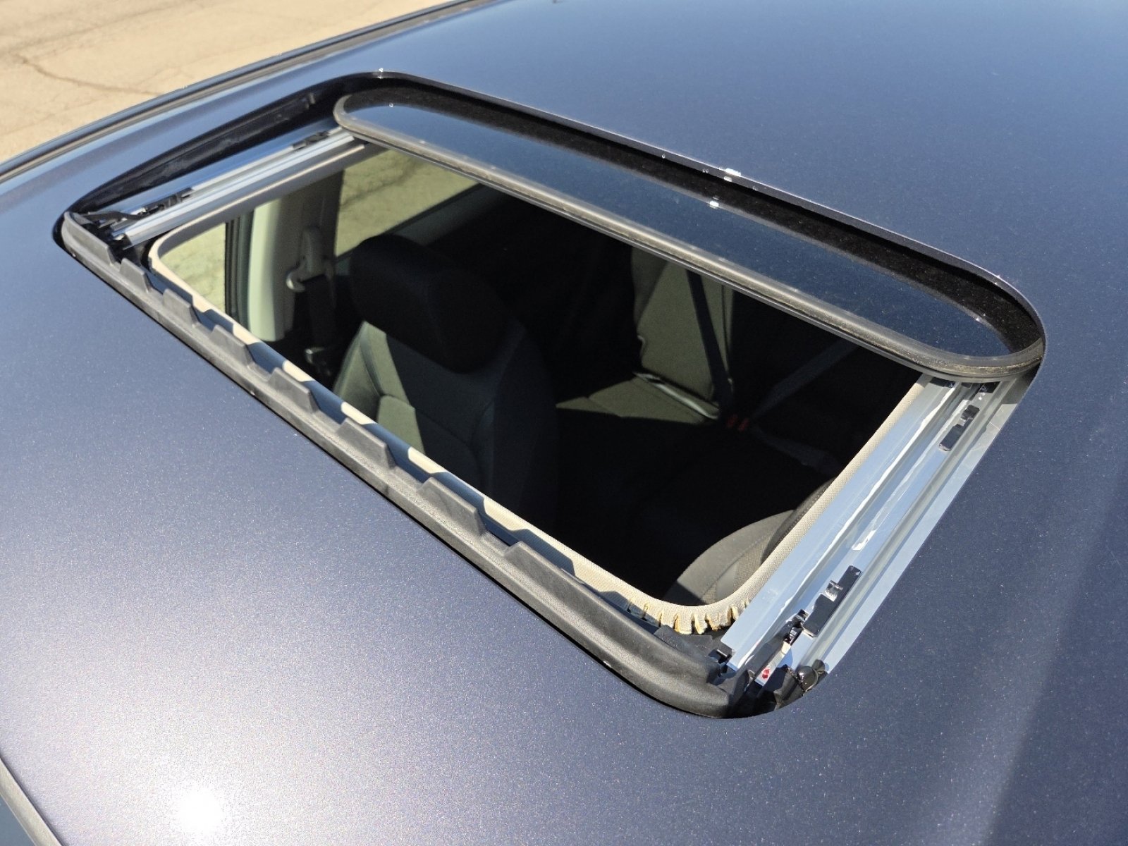 New 2026 Honda CR-V EX image 3