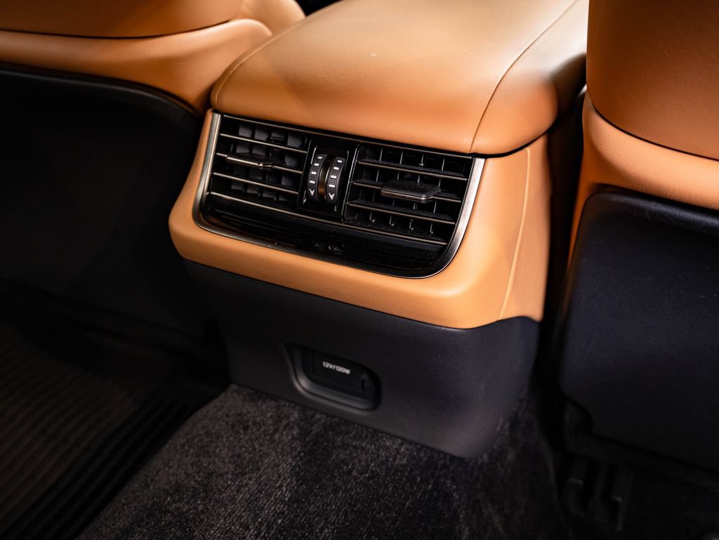 Certified 2023 Lexus LS 500 AWD w/ Interior Upgrade Package image 34
