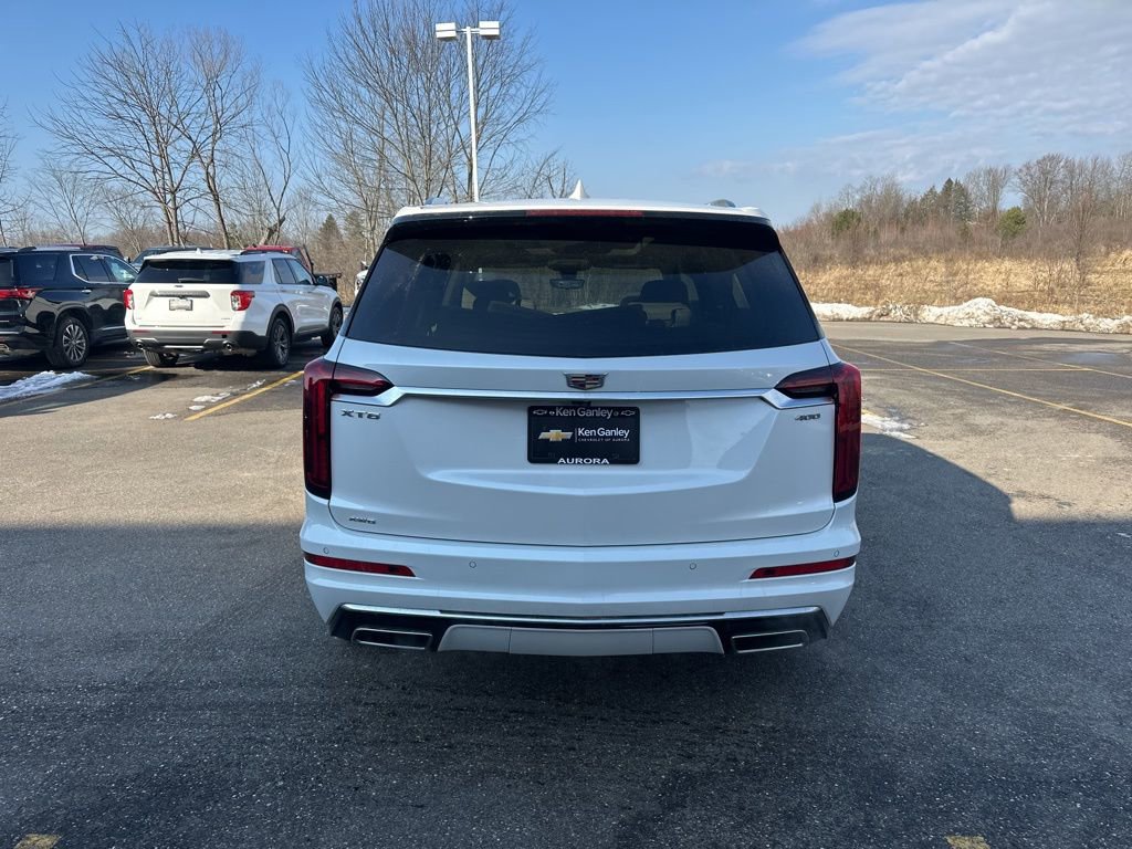 Used 2024 Cadillac XT6 Premium Luxury w/ Technology Package image 8