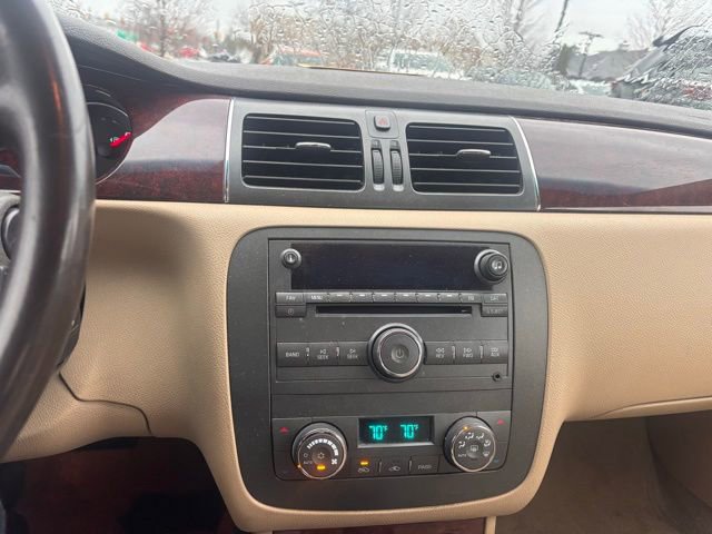 Used 2010 Buick Lucerne CX FWD image 10
