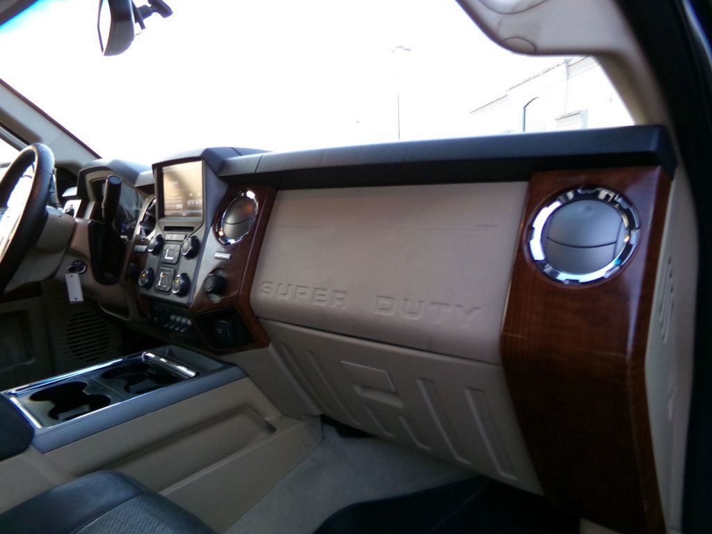 Used 2015 Ford F250 King Ranch w/ FX4 Off-Road Package image 15