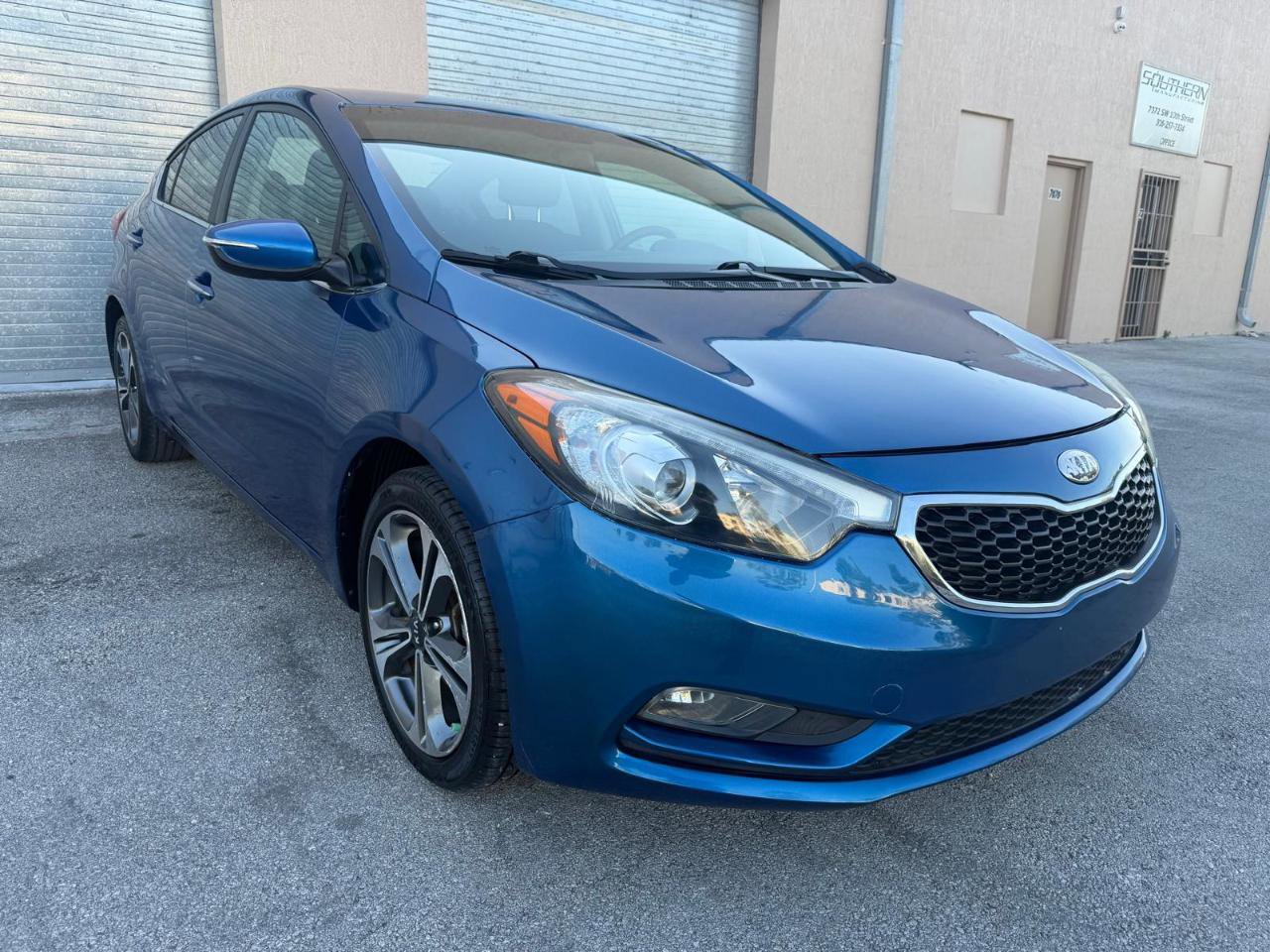 Used 2014 Kia Forte EX FWD image 4