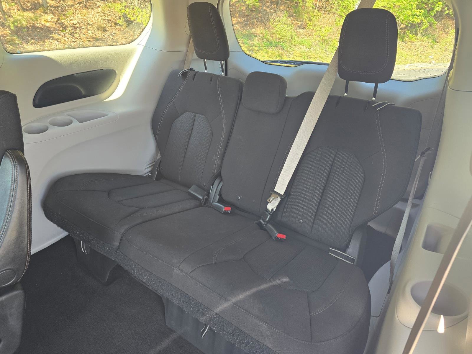 Used 2018 Chrysler Pacifica Touring Plus image 10