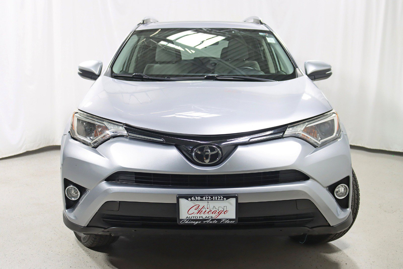 Used 2018 Toyota RAV4 XLE w/ Plus Extra Value Package AWD/4WD image 8