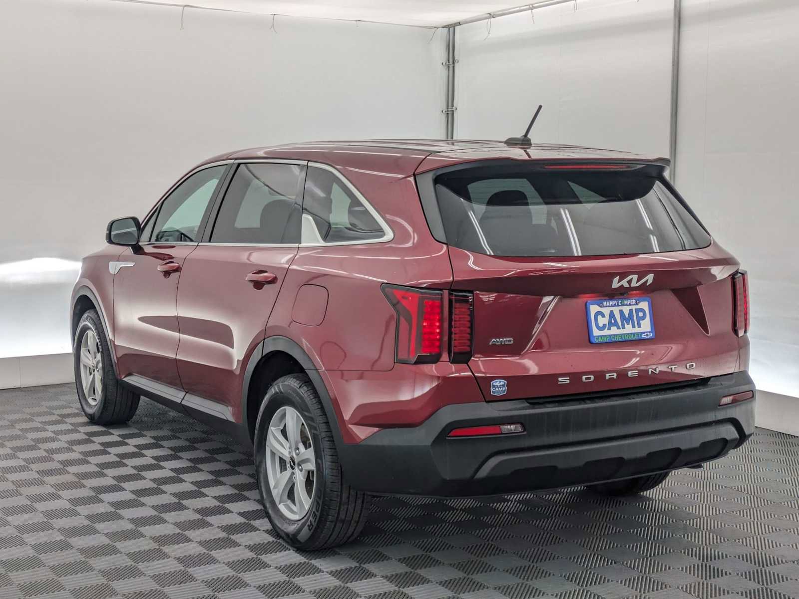 Used 2022 Kia Sorento LX image 4