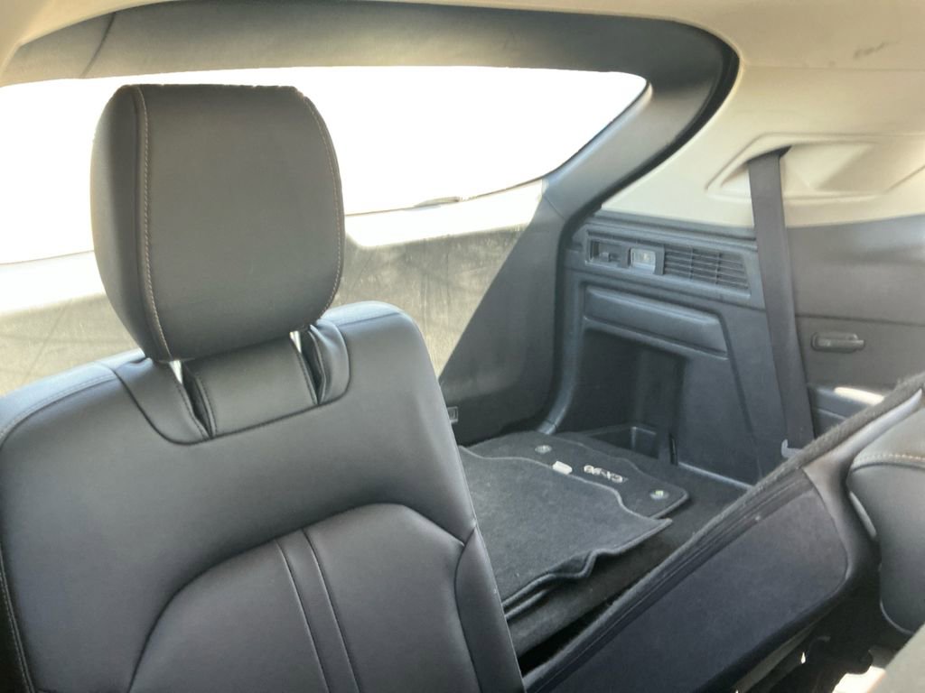 Used 2024 MAZDA CX-90 3.3 Turbo w/ Preferred Package image 20