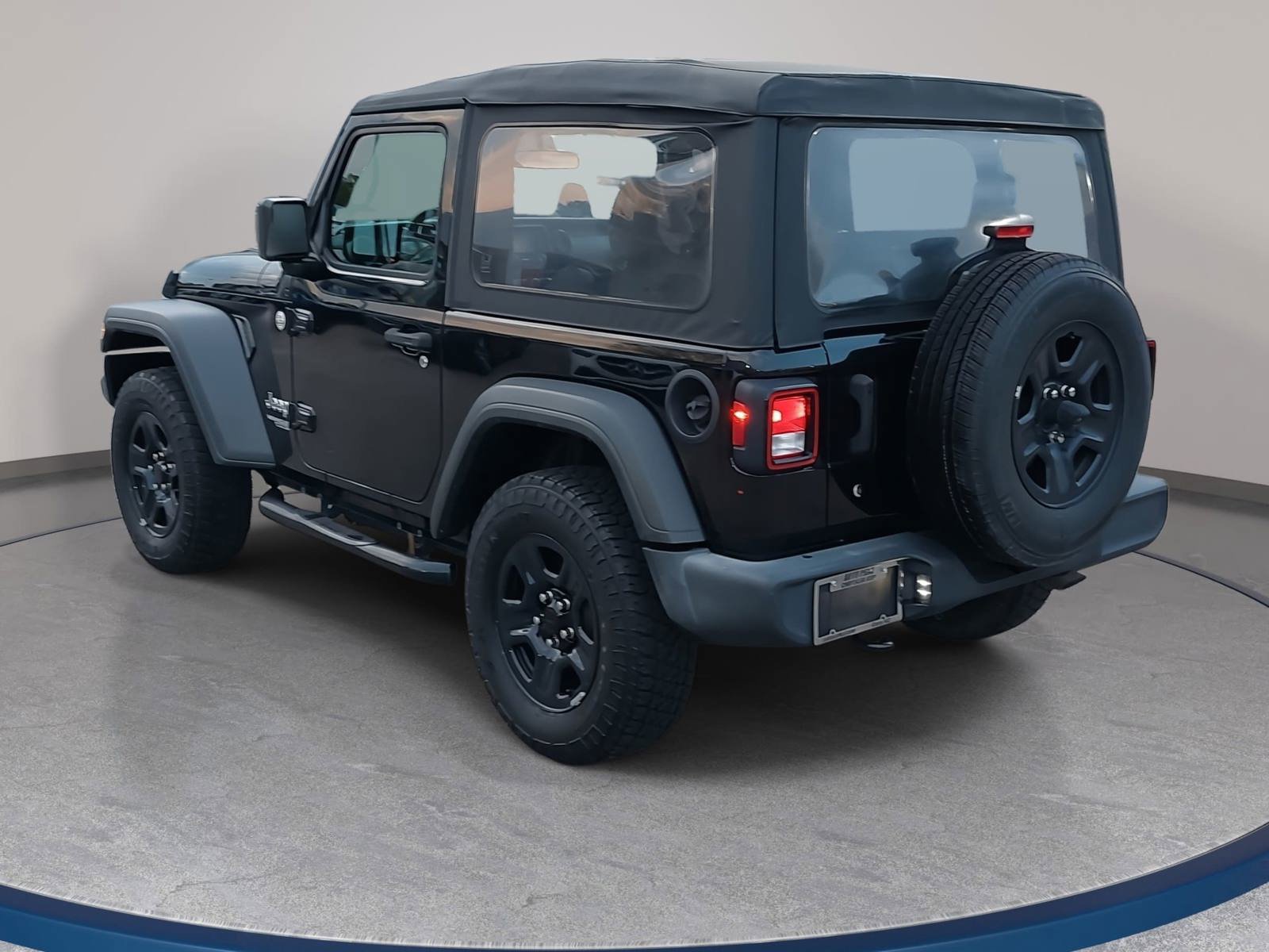 Used 2019 Jeep Wrangler Sport image 7