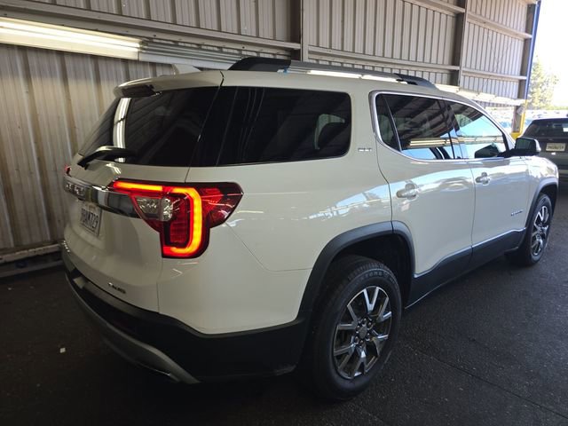 Used 2023 GMC Acadia SLT image 3