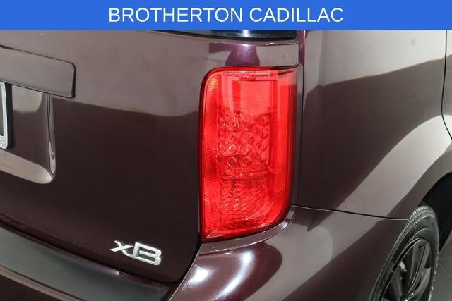 Used 2010 Scion xB FWD image 12