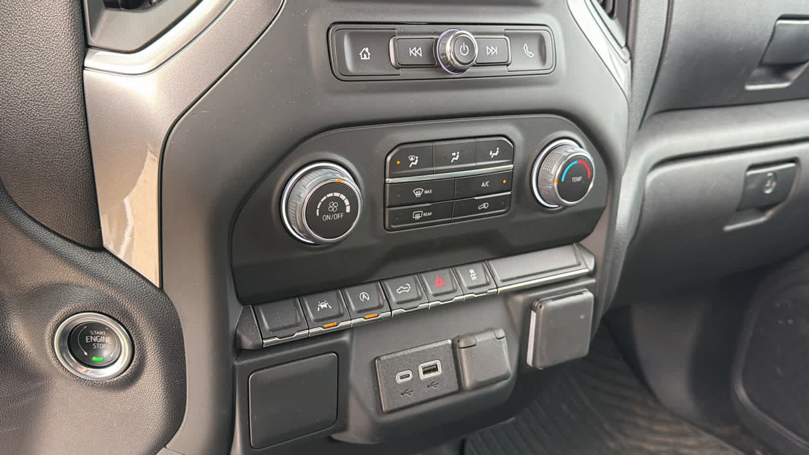 Used 2024 Chevrolet Silverado 1500 Custom w/ LPO, Dark Essentials Package image 13