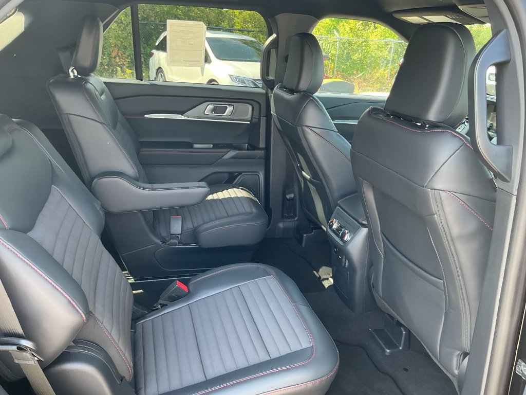 New 2026 Ford Explorer ST-Line AWD/4WD image 21