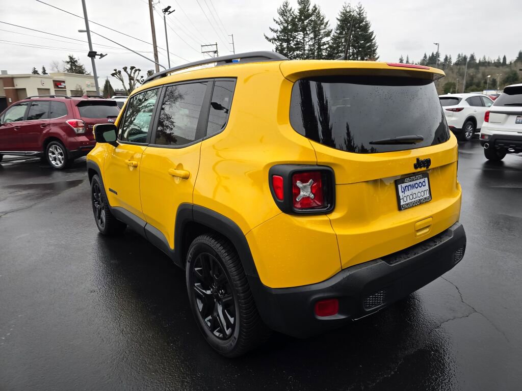 Used 2019 Jeep Renegade Altitude w/ UConnect 8.4 Nav Group image 22